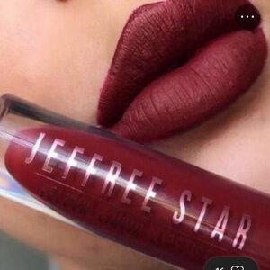 Jeffree Star DESIGNER BLOOD Velour Liquid Lipstick - Deep Wine